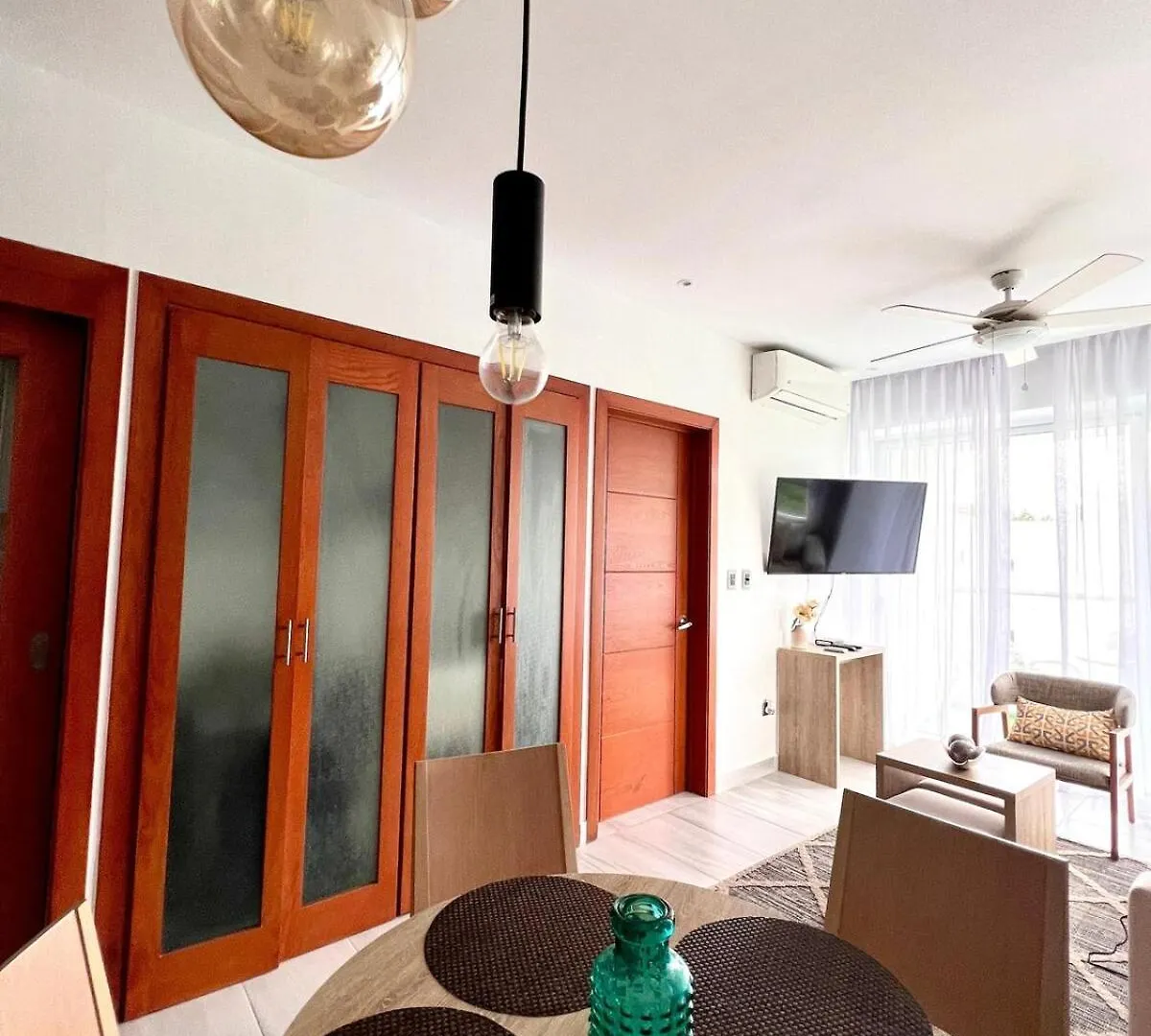 Comodo Departamento Centrico Sd Santo Domingo
